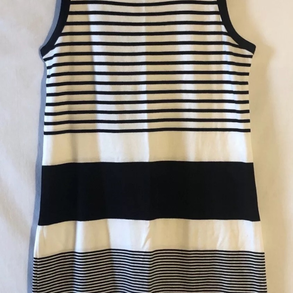 Talbots Petite M Black White Striped Soft Knit Sleeveless Shirt Dress Buttons